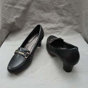 Elegant Black Women's Loafers